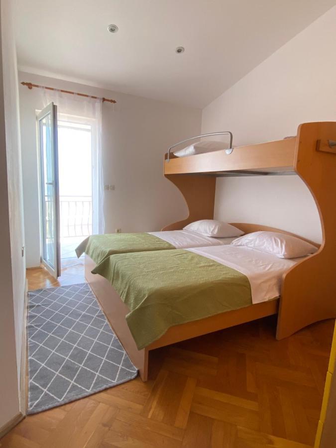 Apartmani Niks Макарска Экстерьер фото
